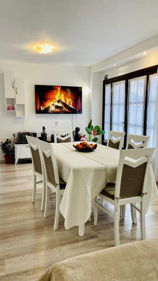 شقة Leto House Târgu Jiu المظهر الخارجي الصورة