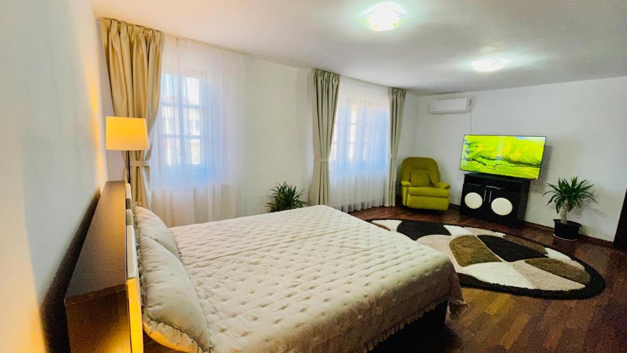 شقة Leto House Târgu Jiu المظهر الخارجي الصورة